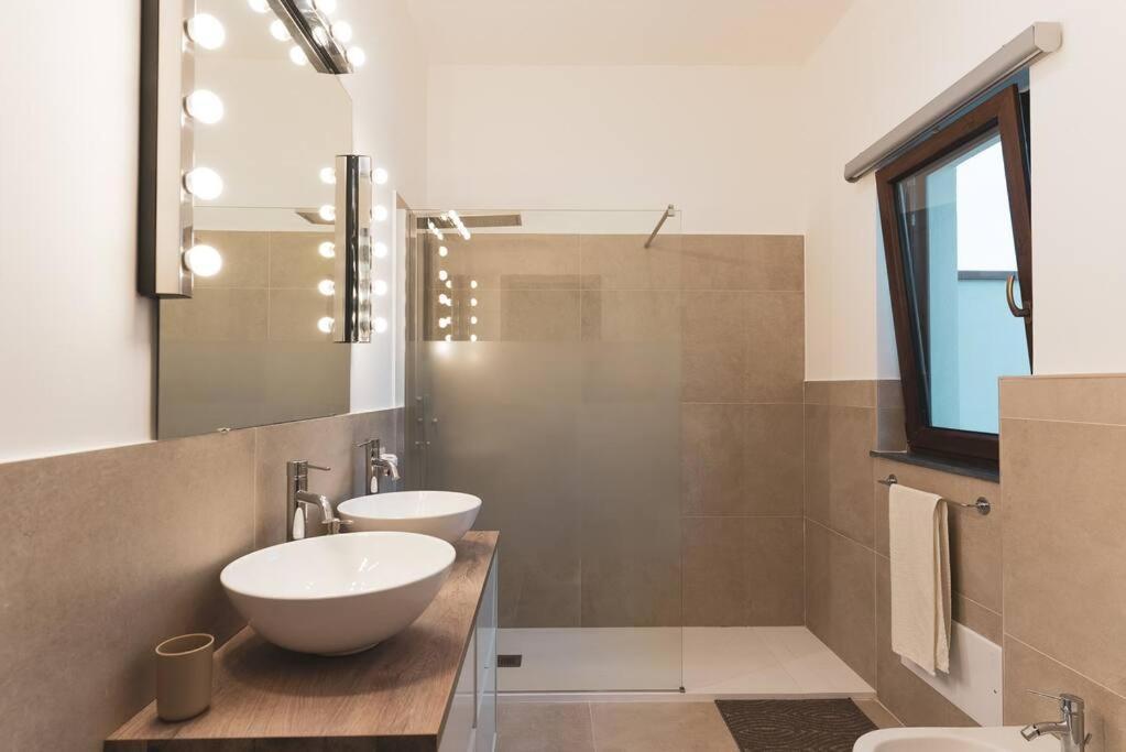 Cas'Apina Apartment Aci Bonaccorsi Экстерьер фото